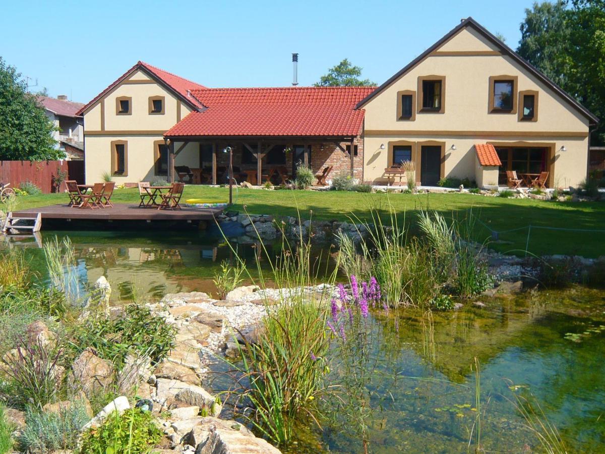 Penzion U Lišky Jarosov nad Nezarkou Exteriér fotografie