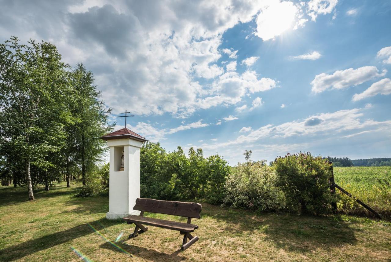 Penzion U Lišky Jarosov nad Nezarkou Exteriér fotografie