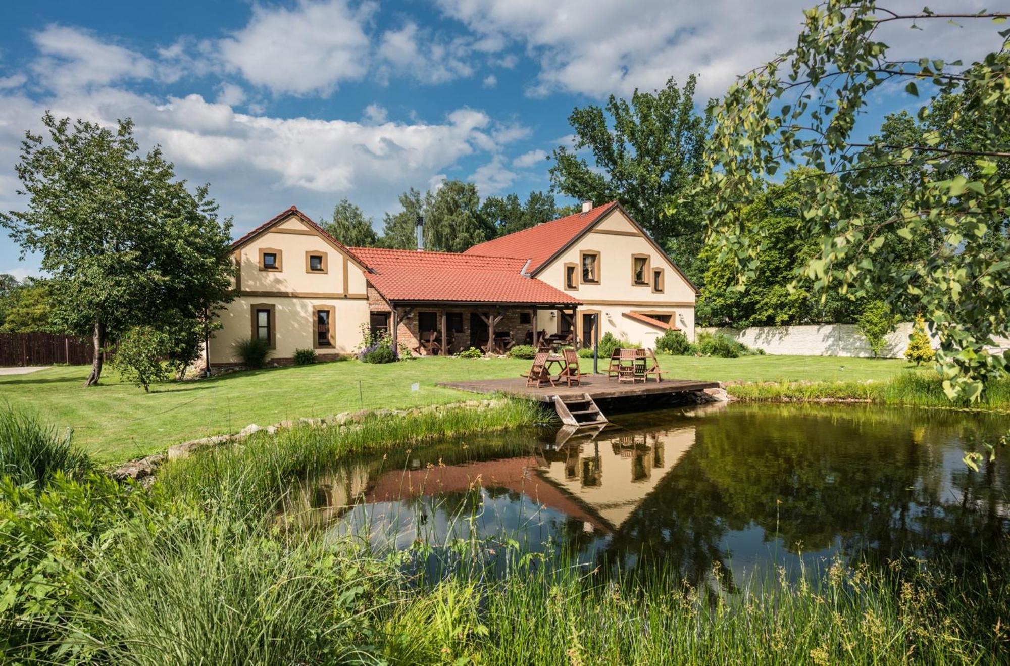Penzion U Lišky Jarosov nad Nezarkou Exteriér fotografie