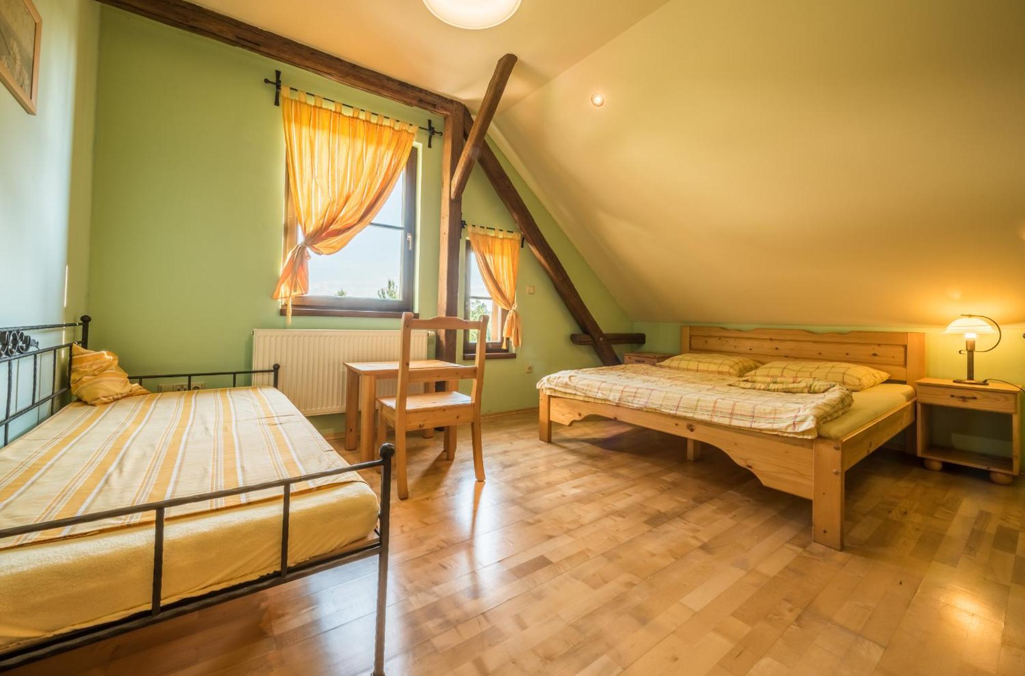 Penzion U Lišky Jarosov nad Nezarkou Exteriér fotografie