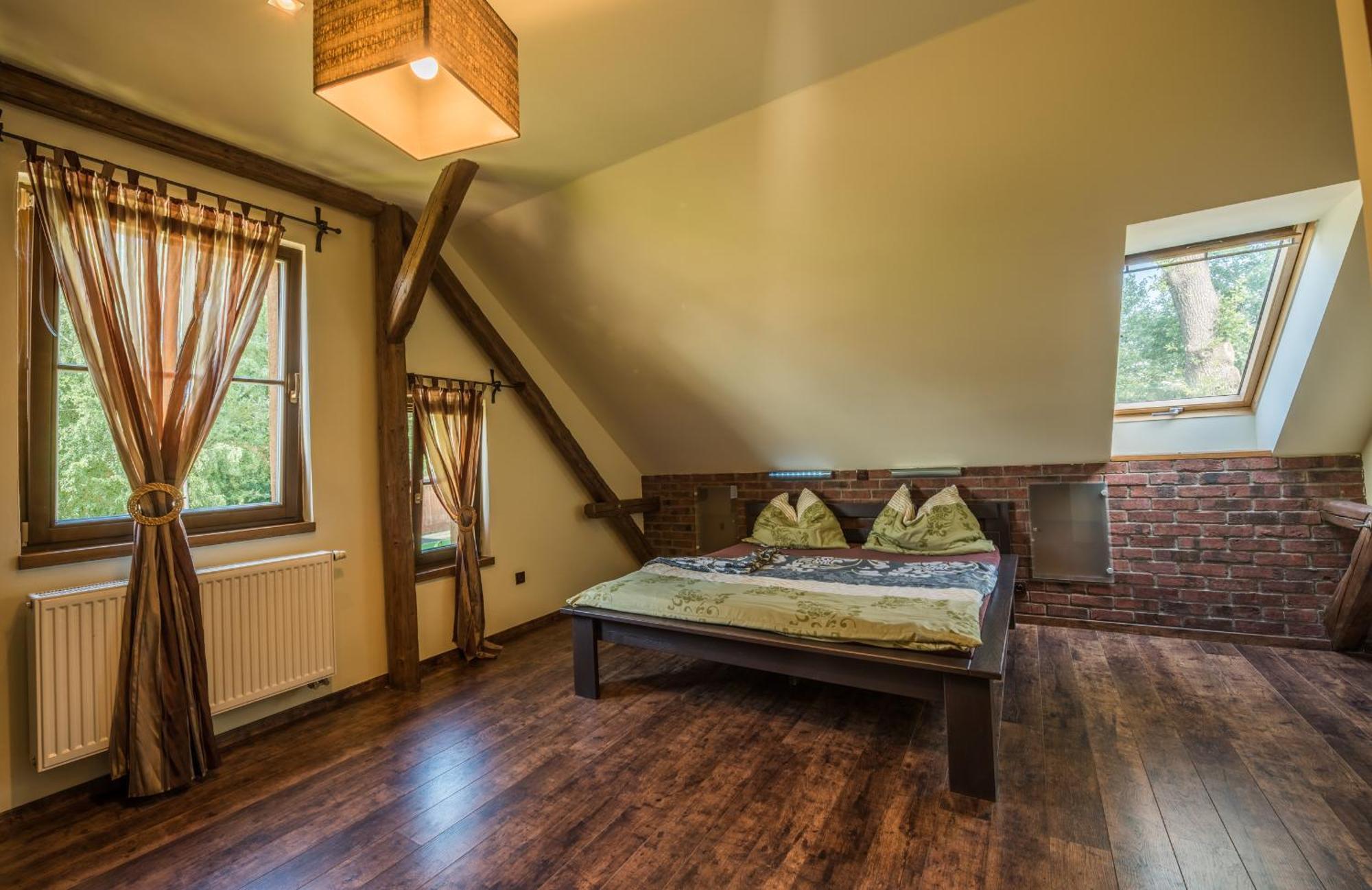 Penzion U Lišky Jarosov nad Nezarkou Exteriér fotografie